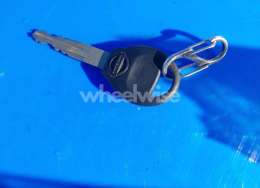 Photo 11 of 2001 Nissan Frontier SE-V6 (VIN 1N6ED27Y11C324069)