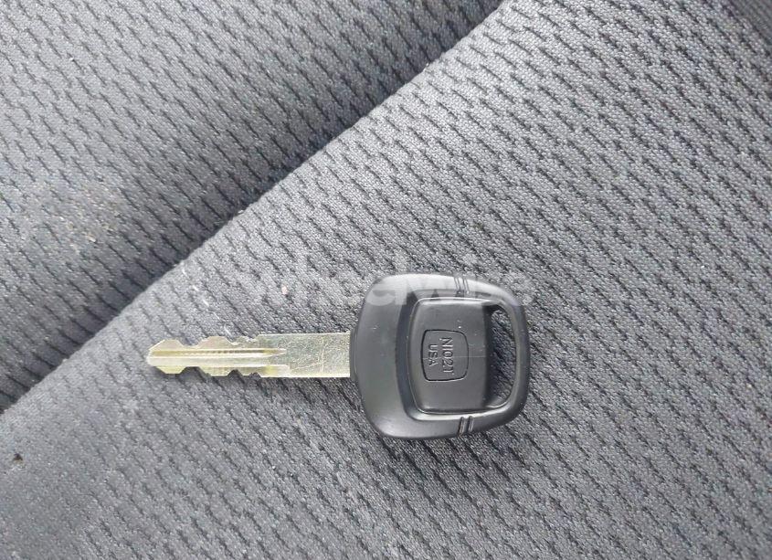 Photo 11 of 2002 Nissan Frontier XE-V6 (VIN 1N6ED27Y32C395579)