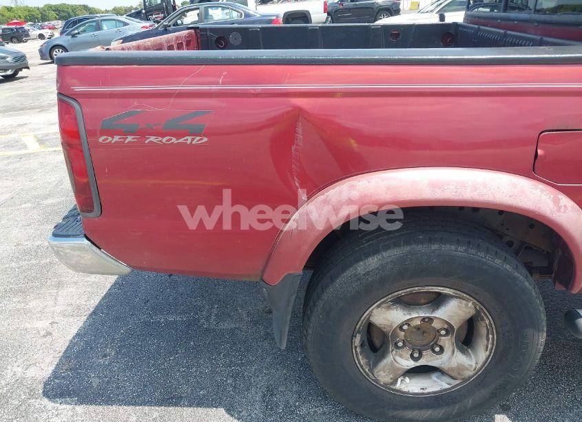 Photo 12 of 2000 Nissan Frontier SE-V6/XE-V6 (VIN 1N6ED27Y3YC382842)