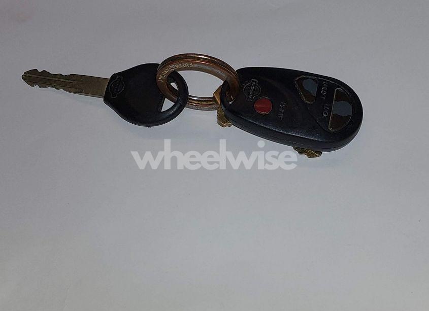 Photo 11 of 2001 Nissan Frontier SE-V6 (VIN 1N6ED27Y51C382993)