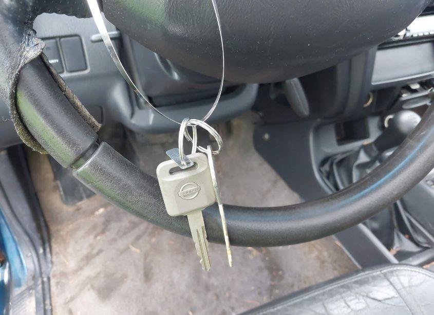 Photo 11 of 2001 Nissan Frontier SE-V6 (VIN 1N6ED27Y61C369766)