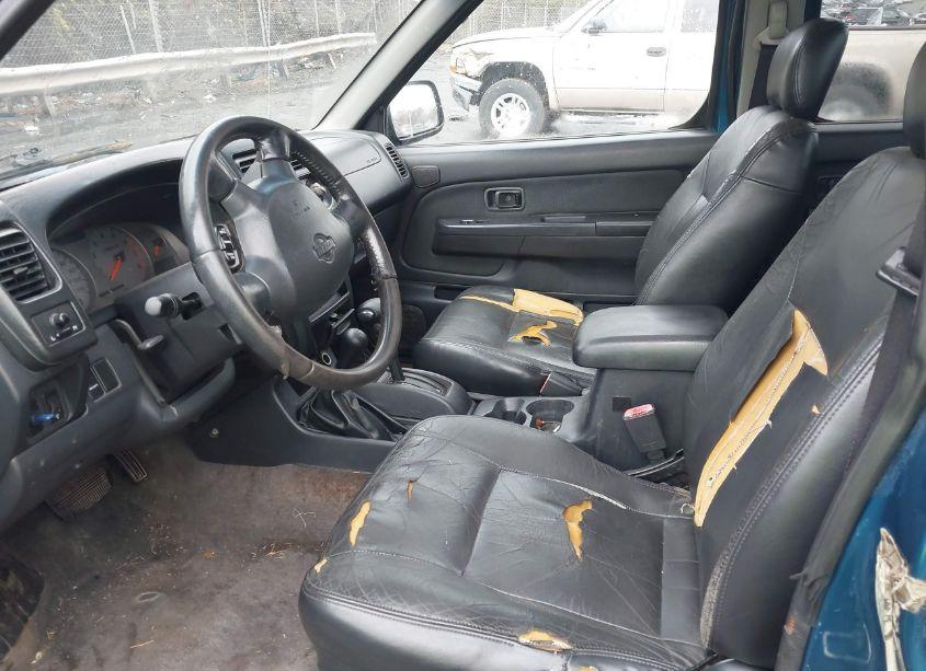 Photo 5 of 2001 Nissan Frontier SE-V6 (VIN 1N6ED27Y61C369766)