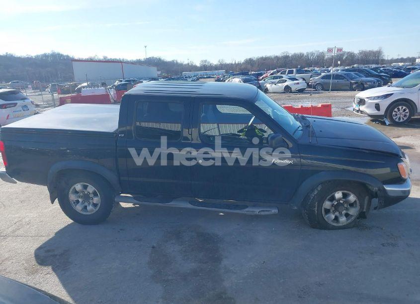 Photo 13 of 2000 Nissan Frontier SE-V6/XE-V6 (VIN 1N6ED27Y7YC341338)