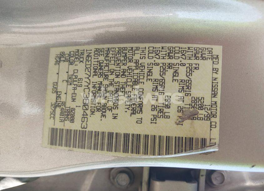 Photo 9 of 2000 Nissan Frontier SE-V6/XE-V6 (VIN 1N6ED27Y7YC380463)