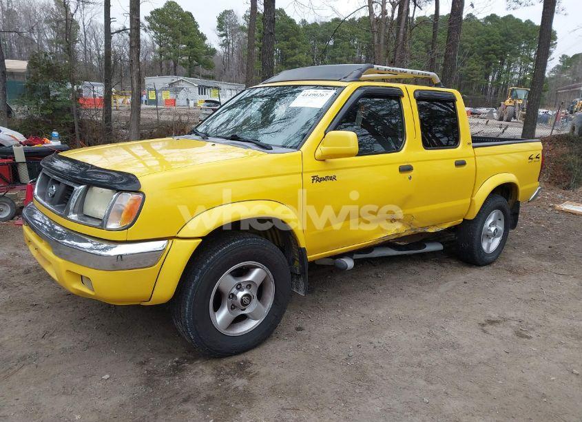 Photo 2 of 2000 Nissan Frontier SE-V6/XE-V6 (VIN 1N6ED27Y7YC426745)