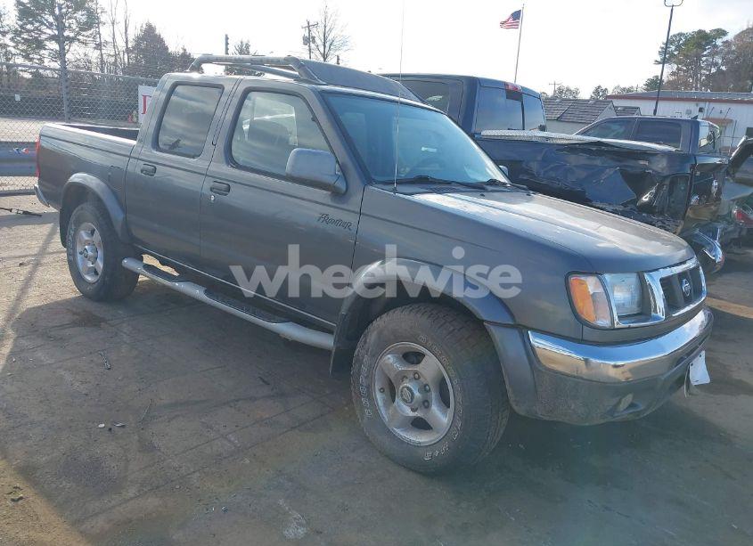 2000 Nissan Frontier SE-V6/XE-V6 (VIN 1N6ED27Y8YC378530) main photo