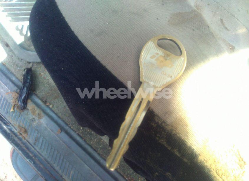 Photo 11 of 2002 Nissan Frontier SE-V6 (VIN 1N6ED29X02C357229)