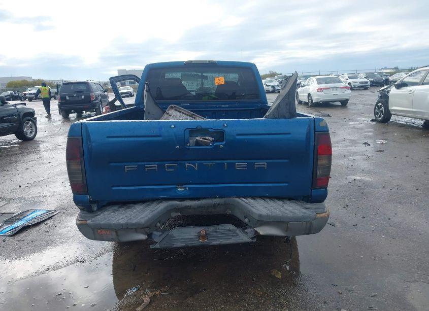 Photo 16 of 2003 Nissan Frontier XE-V6 (VIN 1N6ED29X03C422470)