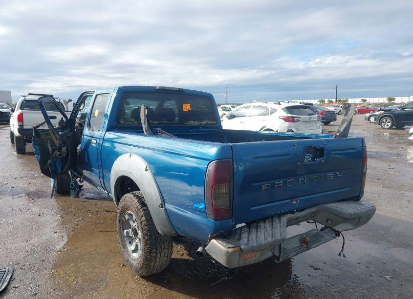 Photo 3 of 2003 Nissan Frontier XE-V6 (VIN 1N6ED29X03C422470)