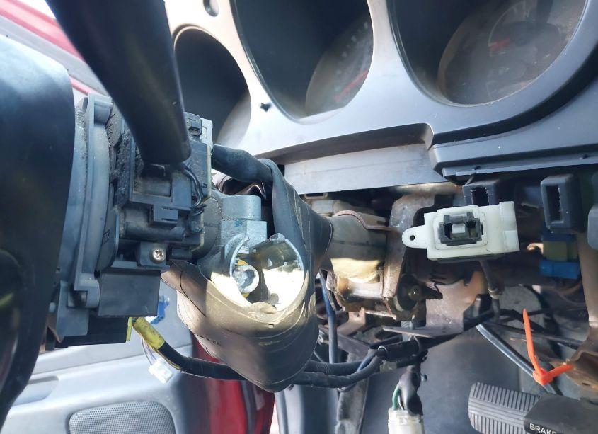 Photo 13 of 2002 Nissan Frontier XE-V6 (VIN 1N6ED29X22C327116)