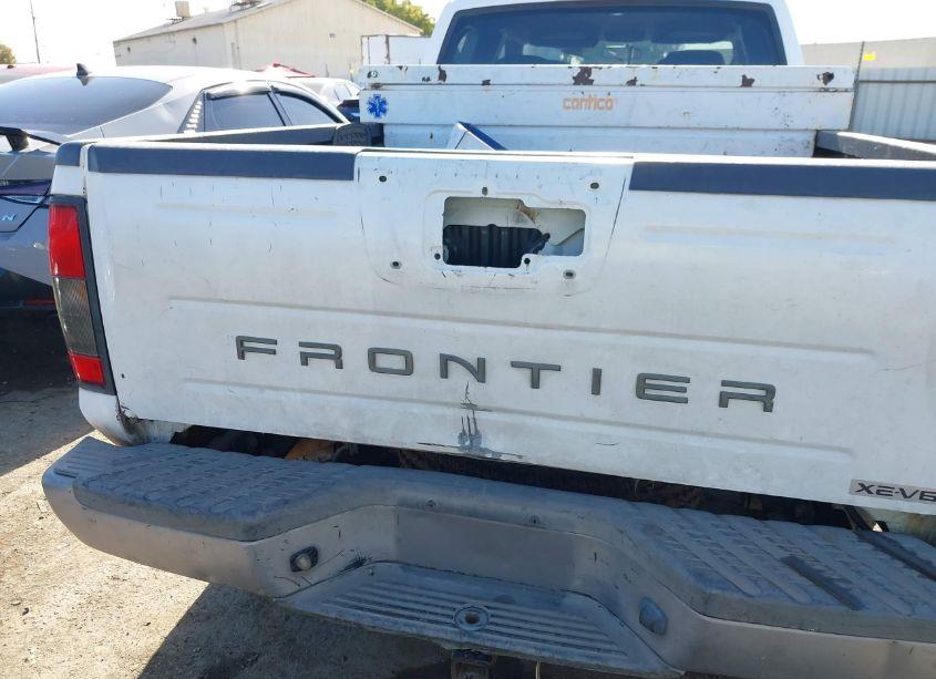 Photo 21 of 2004 Nissan Frontier XE-V6 (VIN 1N6ED29X24C400231)