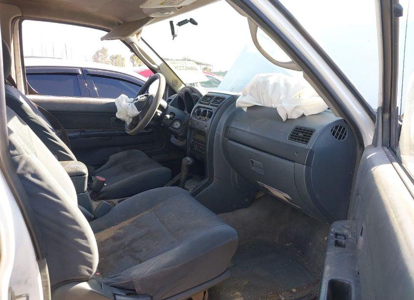 Photo 5 of 2004 Nissan Frontier XE-V6 (VIN 1N6ED29X24C400231)