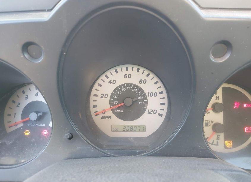 Photo 7 of 2004 Nissan Frontier XE-V6 (VIN 1N6ED29X24C400231)