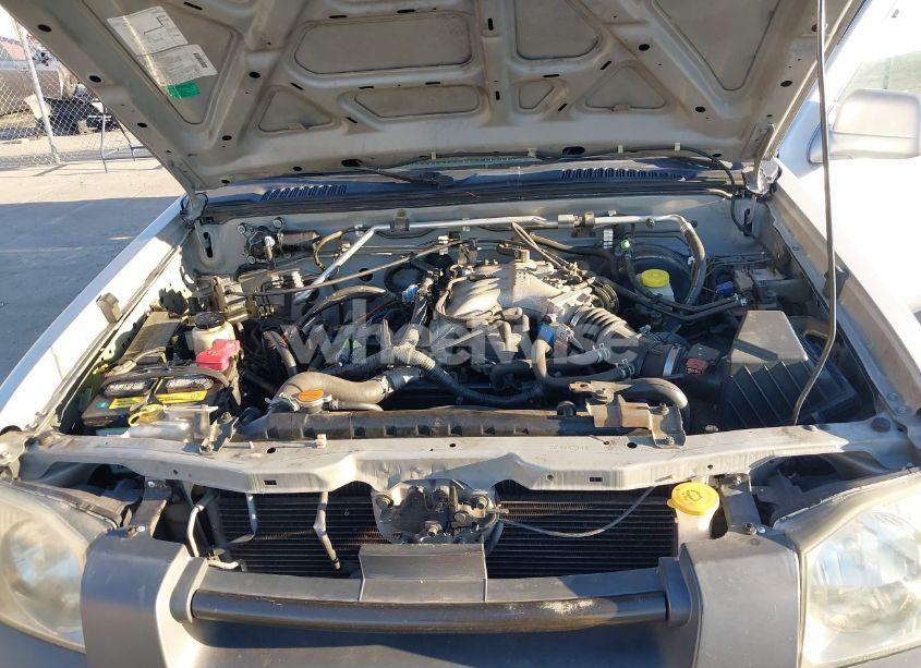 Photo 10 of 2002 Nissan Frontier SE-V6 (VIN 1N6ED29X52C349045)