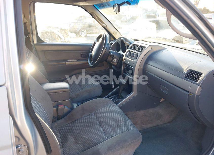 Photo 5 of 2002 Nissan Frontier SE-V6 (VIN 1N6ED29X52C349045)