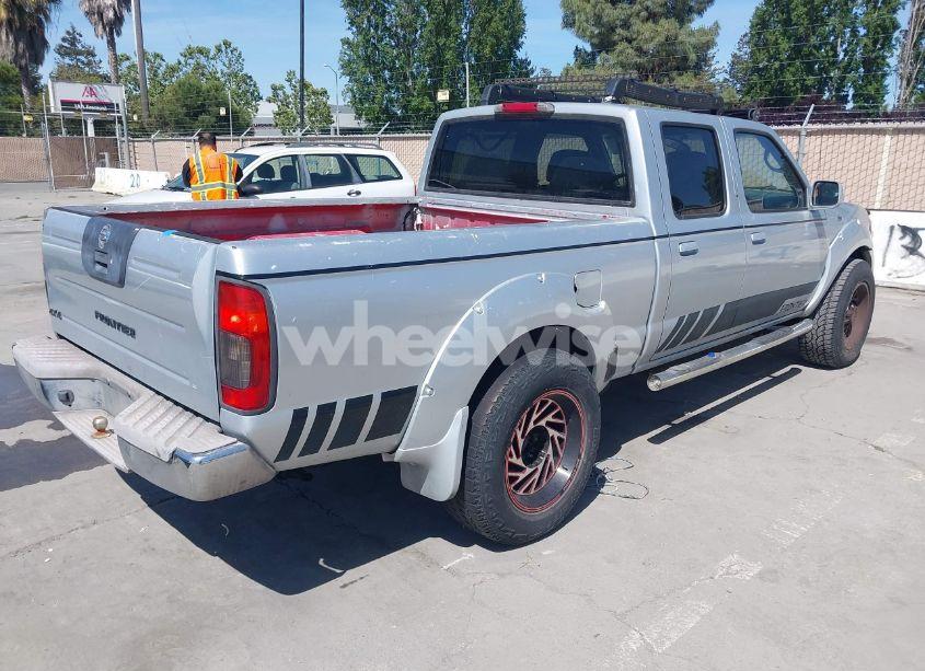 Photo 4 of 2003 Nissan Frontier XE-V6 (VIN 1N6ED29X53C439538)