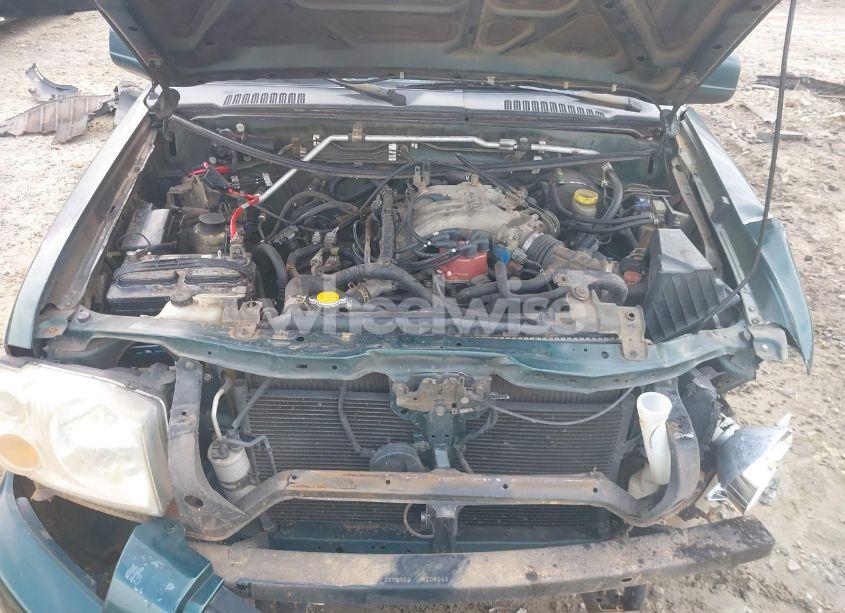 Photo 10 of 2002 Nissan Frontier SE-V6 (VIN 1N6ED29X62C382152)