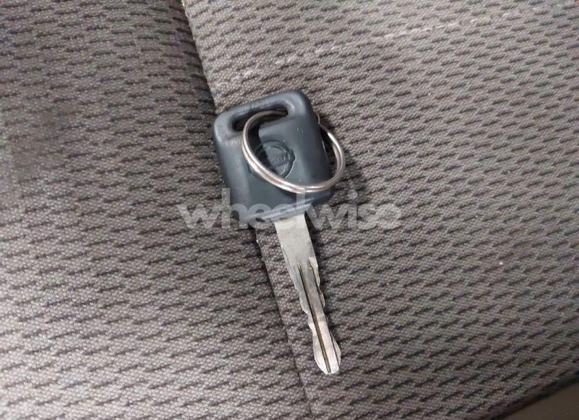 Photo 11 of 2003 Nissan Frontier XE-V6 (VIN 1N6ED29X63C468823)