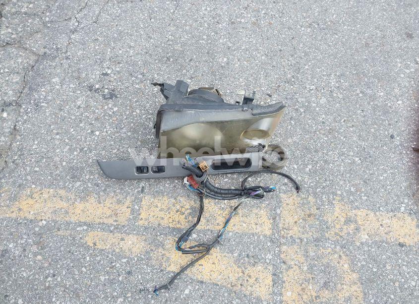 Photo 12 of 2003 Nissan Frontier SE-V6 (VIN 1N6ED29X83C402872)