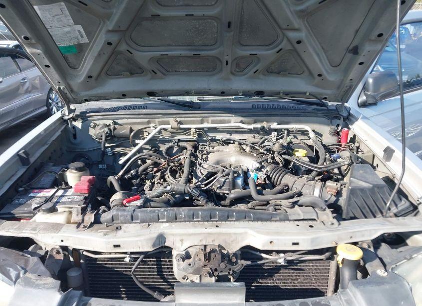 Photo 10 of 2003 Nissan Frontier XE-V6 (VIN 1N6ED29X83C419364)