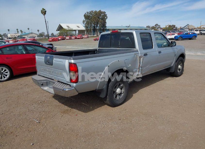 Photo 4 of 2003 Nissan Frontier XE-V6 (VIN 1N6ED29X83C442059)