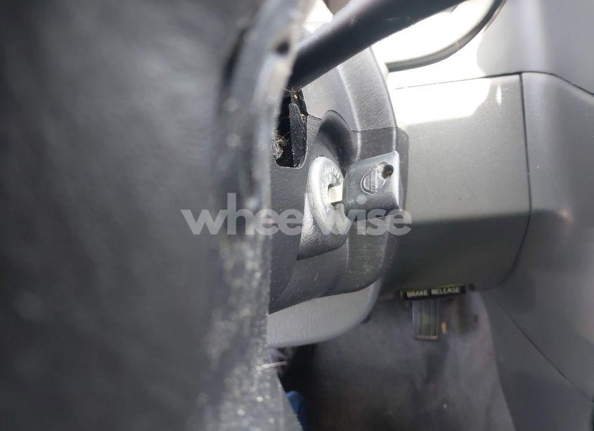 Photo 11 of 2003 Nissan Frontier XE-V6 (VIN 1N6ED29XX3C469019)