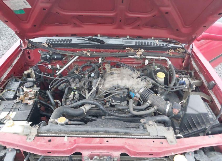 Photo 10 of 2002 Nissan Frontier SE-V6 (VIN 1N6ED29Y22C321289)