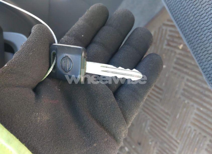 Photo 11 of 2003 Nissan Frontier XE-V6 (VIN 1N6ED29Y23C409535)