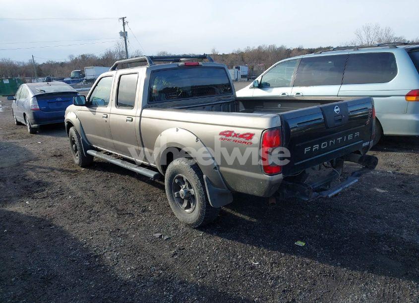 Photo 3 of 2003 Nissan Frontier XE-V6 (VIN 1N6ED29Y63C460293)