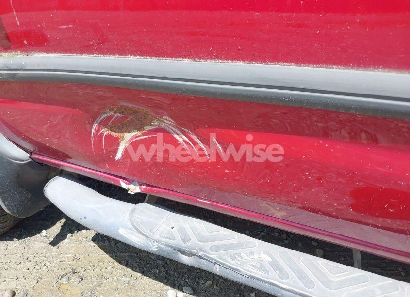 Photo 6 of 2002 Nissan Frontier XE-V6 (VIN 1N6ED29Y82C310880)