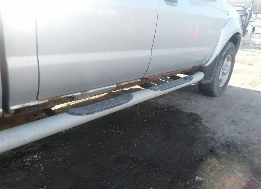 Photo 12 of 2002 Nissan Frontier SE-V6 (VIN 1N6ED29Y82C363708)