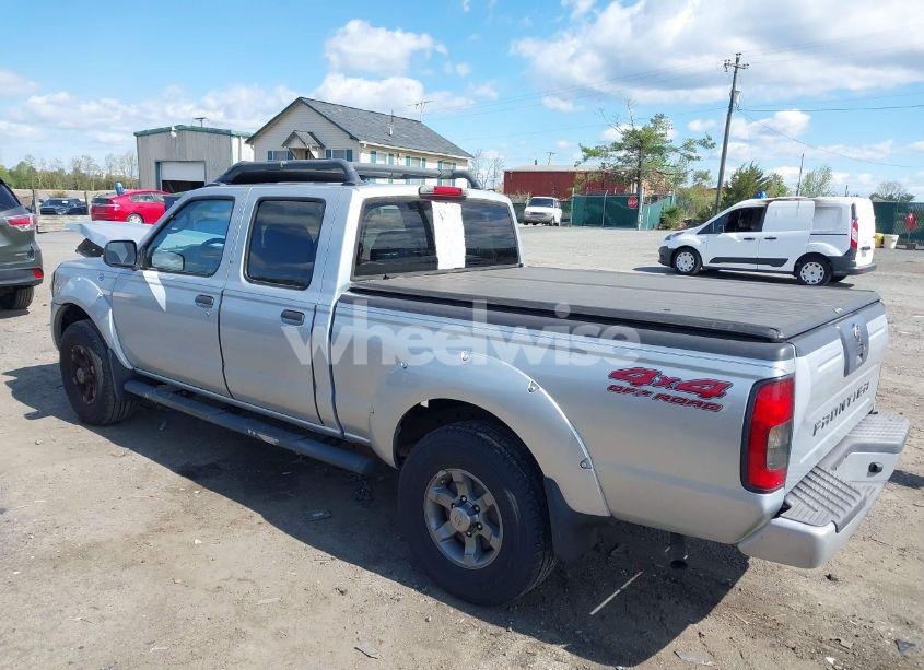 Photo 3 of 2003 Nissan Frontier XE-V6 (VIN 1N6ED29Y83C427148)