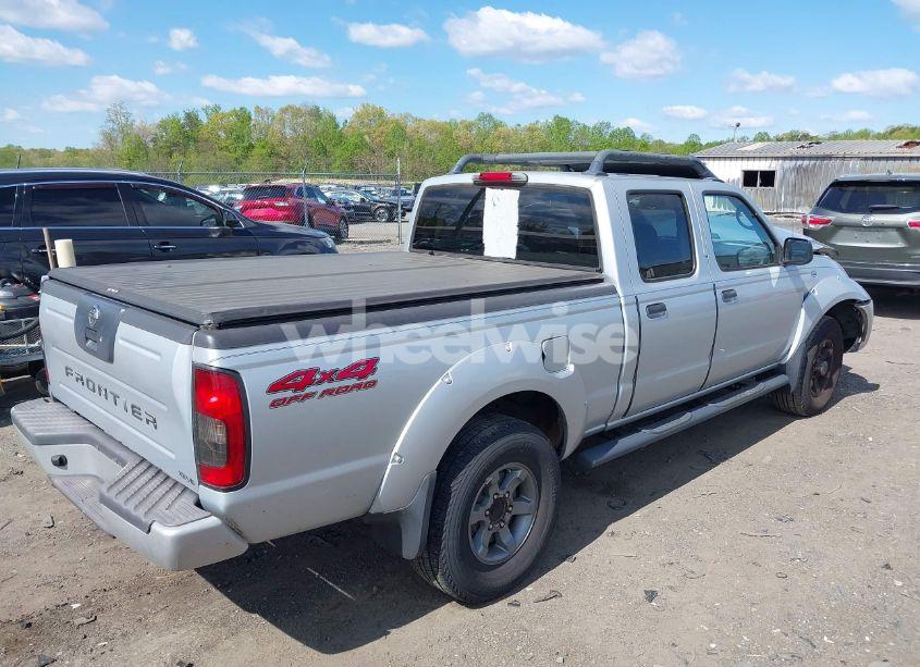 Photo 4 of 2003 Nissan Frontier XE-V6 (VIN 1N6ED29Y83C427148)