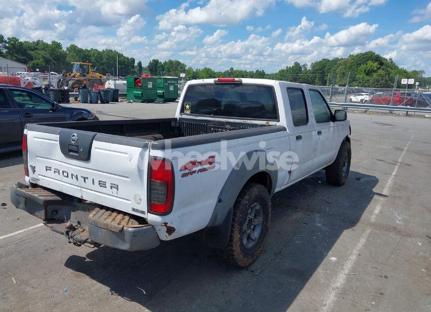 Photo 4 of 2003 Nissan Frontier XE-V6 (VIN 1N6ED29Y83C432902)