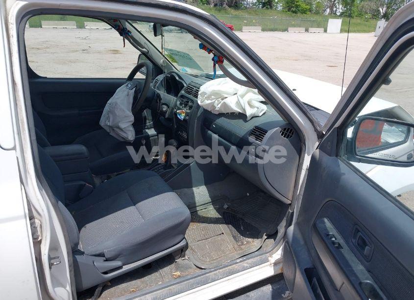 Photo 5 of 2003 Nissan Frontier XE-V6 (VIN 1N6ED29Y83C451126)