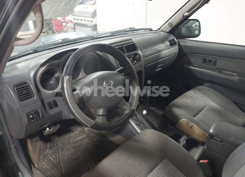 Photo 5 of 2002 Nissan Frontier SE-V6 (VIN 1N6ED29Y92C358792)