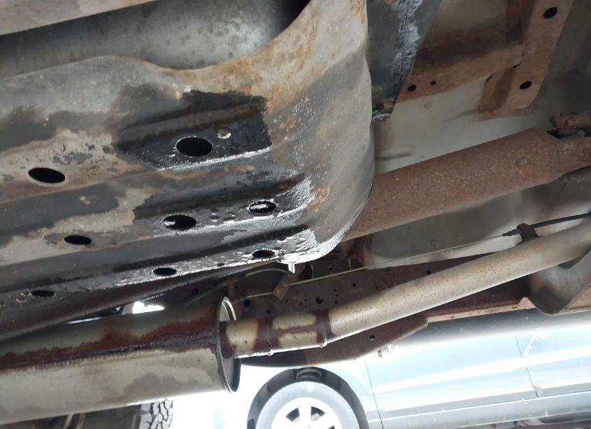 Photo 12 of 2002 Nissan Frontier XE-V6 (VIN 1N6ED29YX2C351236)