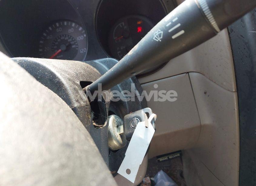 Photo 11 of 2002 Nissan Frontier XE-V6 (VIN 1N6ED29YX2C369056)