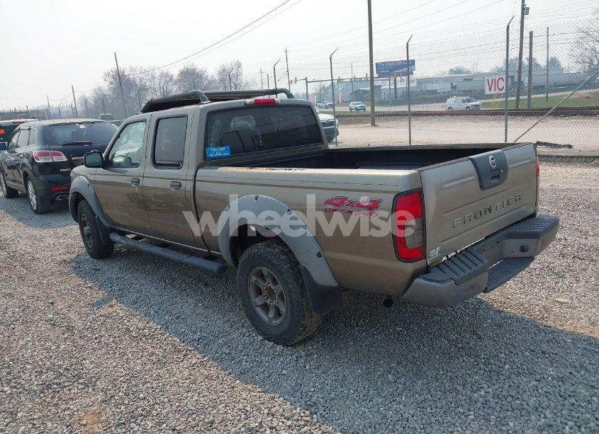 Photo 3 of 2002 Nissan Frontier XE-V6 (VIN 1N6ED29YX2C369056)