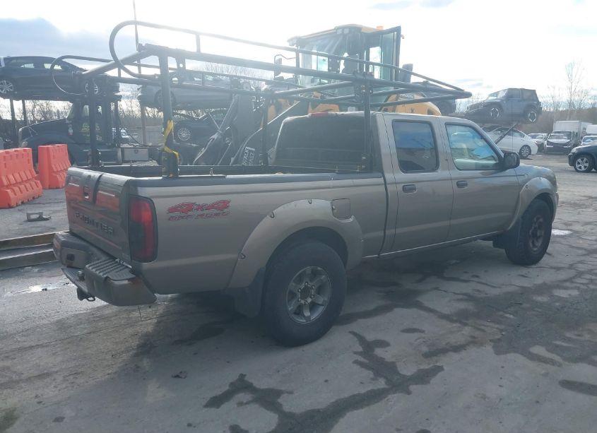 Photo 4 of 2004 Nissan Frontier XE-V6 (VIN 1N6ED29YX4C400888)