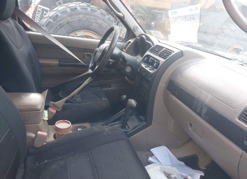 Photo 5 of 2004 Nissan Frontier XE-V6 (VIN 1N6ED29YX4C400888)