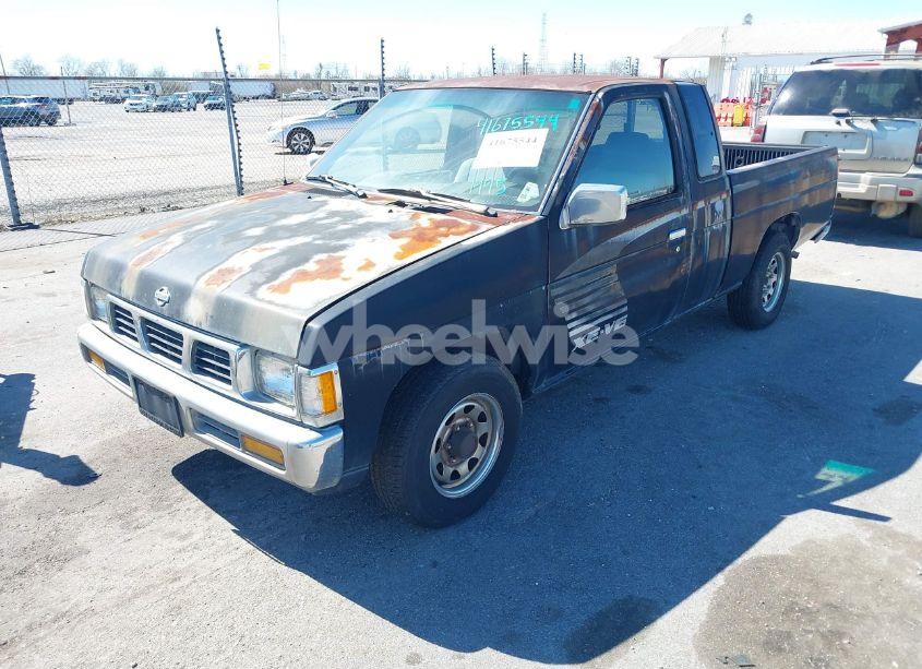 Photo 2 of 1995 Nissan Truck KING CAB SE/KING CAB XE (VIN 1N6HD16S0SC353813)