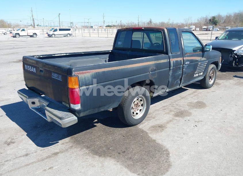 Photo 4 of 1995 Nissan Truck KING CAB SE/KING CAB XE (VIN 1N6HD16S0SC353813)