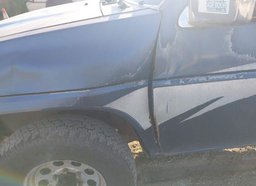 Photo 6 of 1994 Nissan Truck KING CAB SE/KING CAB XE (VIN 1N6HD16Y8RC399016)