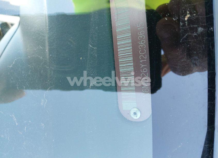 Photo 9 of 2002 Nissan Frontier SVE-V6 (VIN 1N6MD26Y12C363615)