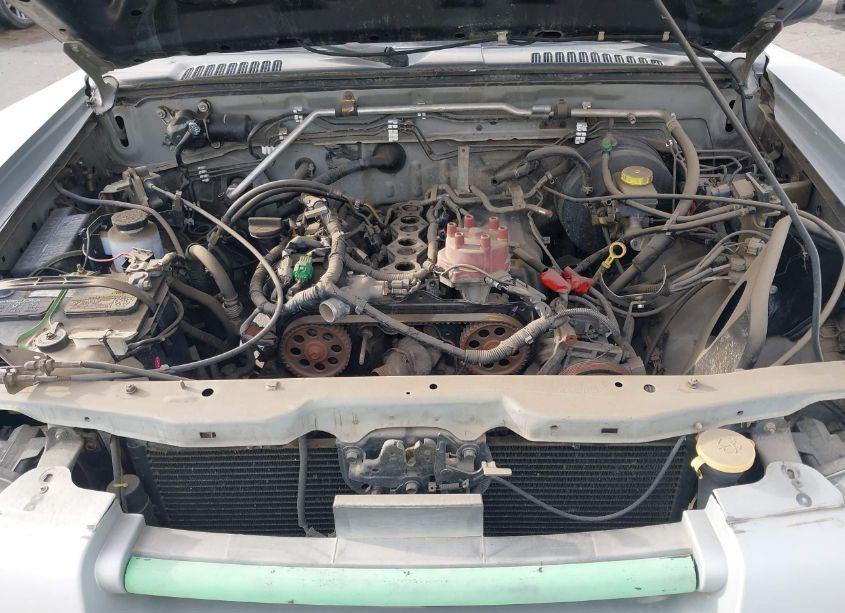 Photo 10 of 2003 Nissan Frontier SVE-V6 (VIN 1N6MD26YX3C463763)