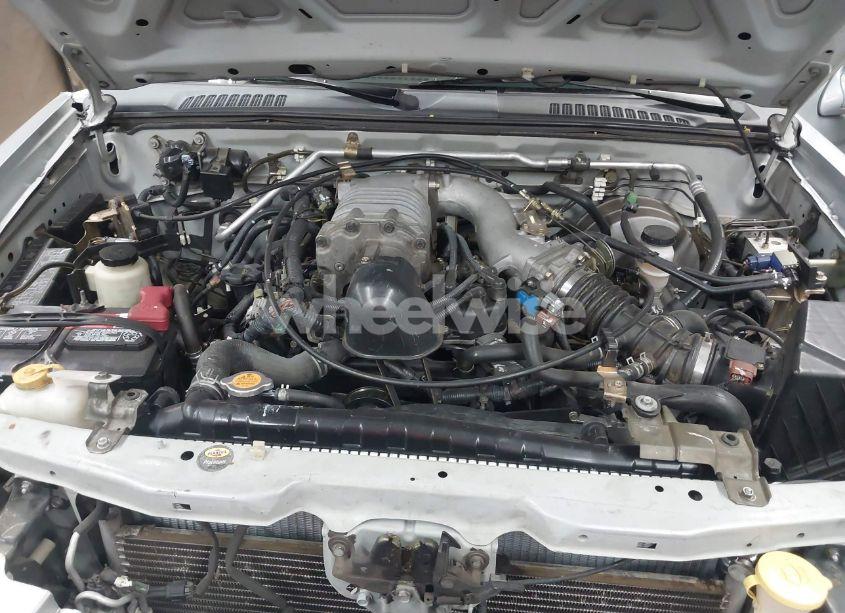 Photo 10 of 2001 Nissan Frontier SC-V6 (VIN 1N6MD27T01C384859)