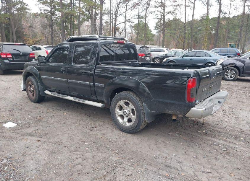 Photo 3 of 2002 Nissan Frontier SC-V6 (VIN 1N6MD29X52C305560)