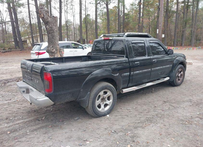 Photo 4 of 2002 Nissan Frontier SC-V6 (VIN 1N6MD29X52C305560)