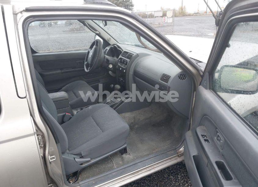 Photo 5 of 2003 Nissan Frontier SVE-V6 (VIN 1N6MD29Y93C417787)